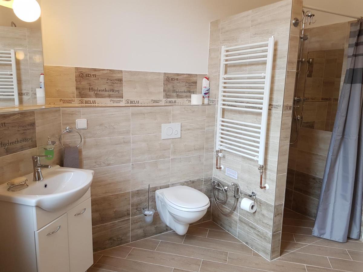 Apartment No. 16B Svahova 14 Κάρλοβι Βάρι Εξωτερικό φωτογραφία